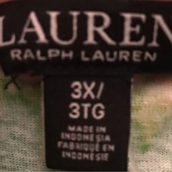 Lauren by Ralph Lauren Floral belted top with elastic neck line. Brand New 3X - Picture 3 of 7